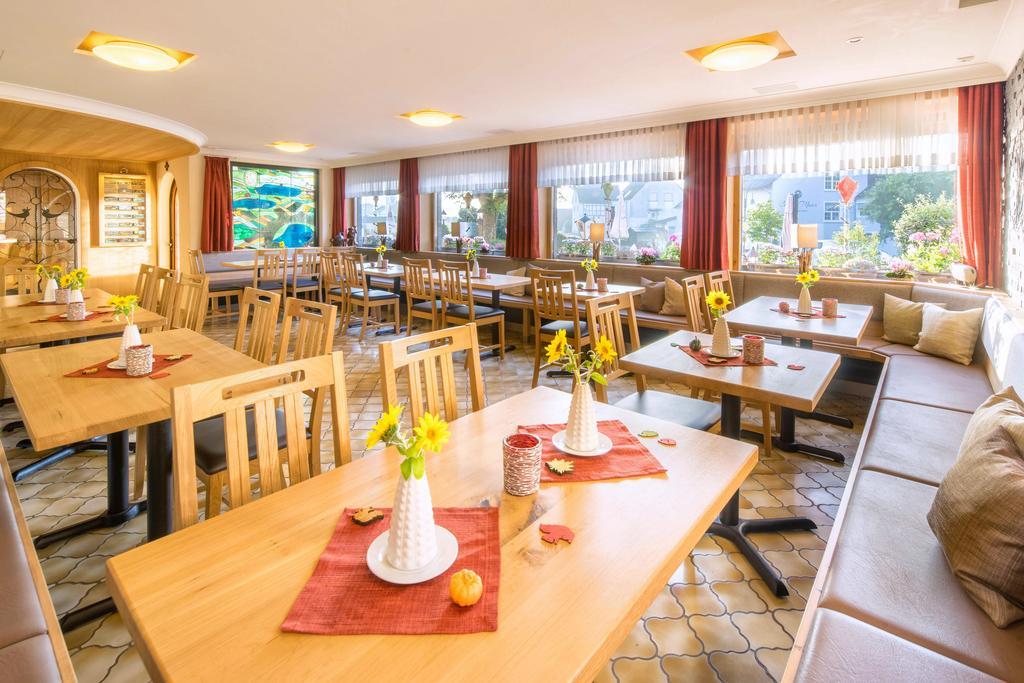 Eifel Hotel Schneider Am Maar Gmbh 汉格莫仁 外观 照片